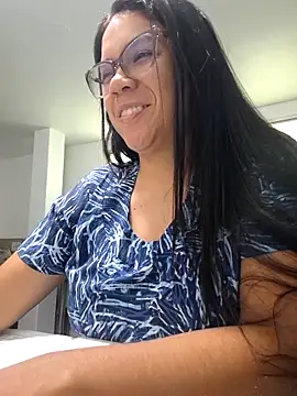 Snapshot of Aila_Phone chatting on May 31, 2026, 7:25 pm Aila Phone online show from May 31, 2026, 7:25 pm