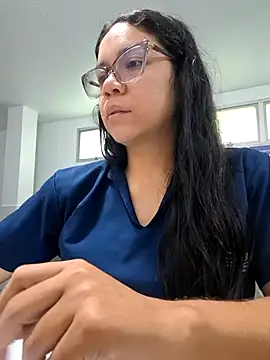 Snapshot of Aila_Phone chatting on May 27, 2026, 7:21 pm Aila Phone online show from May 27, 2026, 7:21 pm
