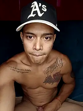 Anmadena online show from March 15, 2026, 10:17 pm