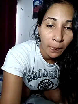 Snapshot of ZayaNova chatting on March 26, 2026, 1:31 pm ZayaNova online show from March 26, 2026, 1:31 pm