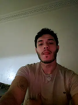 Snapshot of Thewildaliii0 chatting on April 18, 2026, 12:46 am Thewildaliii0 online show from April 18, 2026, 12:46 am