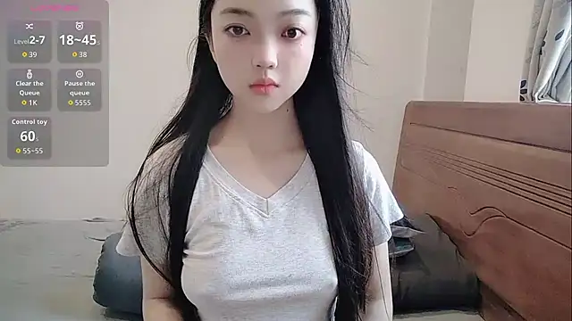 oblakitty  online show from May 23, 2026, 12:42 am
