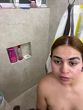 BlueHotBaby online show from May 20, 2026, 4:42 am