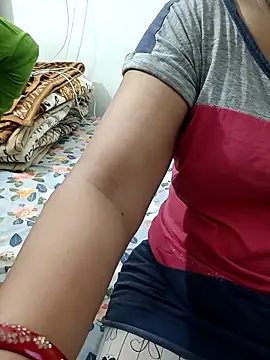 aushi rajput online show from March 17, 2026, 6:16 am