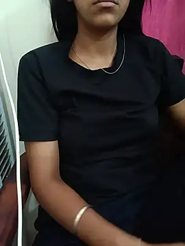 Snapshot of aushi_rajput chatting on May 12, 2026, 5:37 am aushi rajput online show from May 12, 2026, 5:37 am