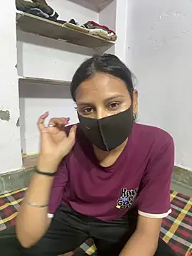 Snapshot of Sex_queen_aavaya chatting on April 1, 2026, 9:10 am Sex queen aavaya online show from April 1, 2026, 9:10 am