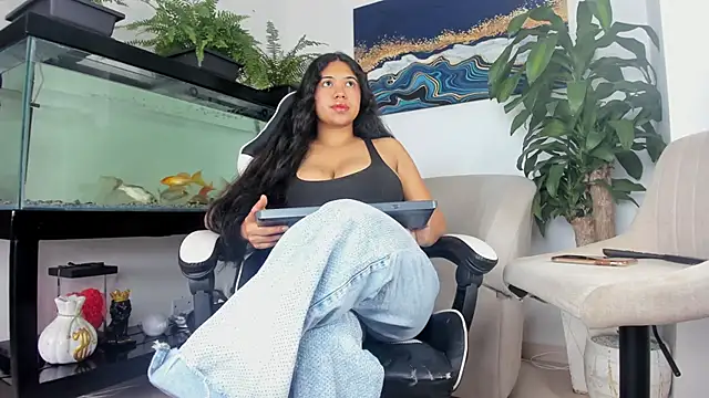 lia lovelly01 online show from July 1, 2026, 7:25 pm