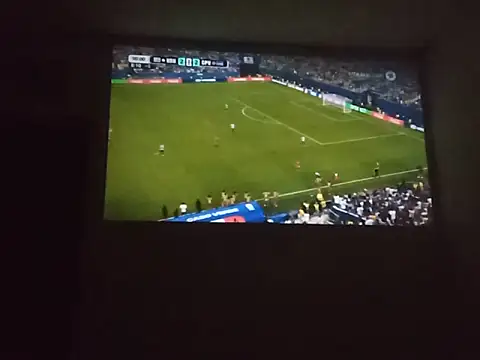 Snapshot of leonlive chatting on June 22, 2026, 12:05 am leonlive online show from June 22, 2026, 12:05 am