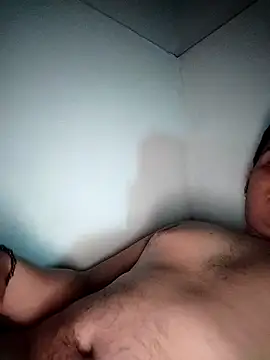 laymar43 online show from March 16, 2026, 2:30 am