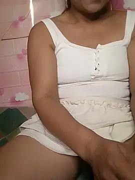 maymay121 online show from May 30, 2026, 3:57 am