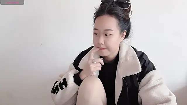 Snapshot of Yueyue-788 chatting on March 21, 2026, 7:53 am Yueyue-788 online show from March 21, 2026, 7:53 am