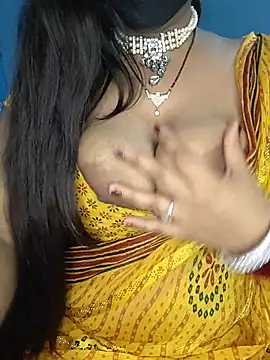 Snapshot of Miss_roohi chatting on July 28, 2026, 11:17 am Miss roohi online show from July 28, 2026, 11:17 am