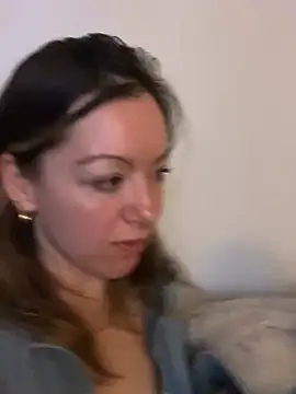 Snapshot of fucklyweds chatting on July 2, 2026, 12:44 am fucklyweds online show from July 2, 2026, 12:44 am