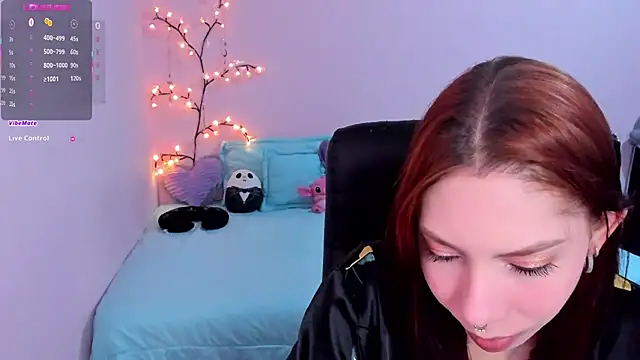 Snapshot of laurita_Olssen27 chatting on July 29, 2026, 1:10 pm laurita Olssen27 online show from July 29, 2026, 1:10 pm