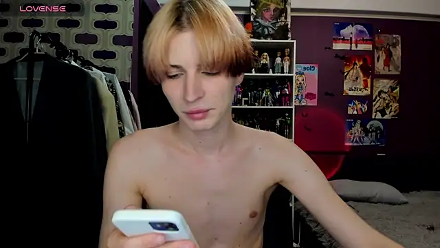 sweet peach    online show from June 20, 2026, 7:41 pm