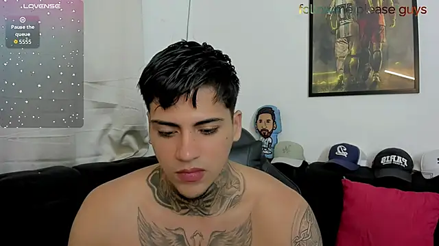 sweetlatinoboy online show from May 16, 2026, 11:09 am
