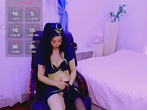 LILI956 online show from April 21, 2026, 2:14 am