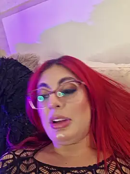 Snapshot of Scarlet_Evanss_ chatting on May 17, 2026, 6:41 pm Scarlet Evanss online show from May 17, 2026, 6:41 pm