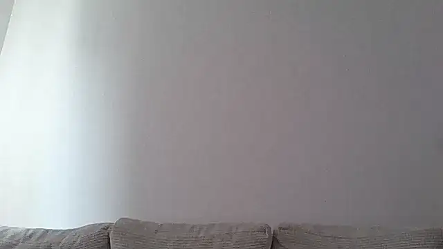 Snapshot of starlight_mo chatting on March 28, 2026, 3:35 pm starlight mo online show from March 28, 2026, 3:35 pm