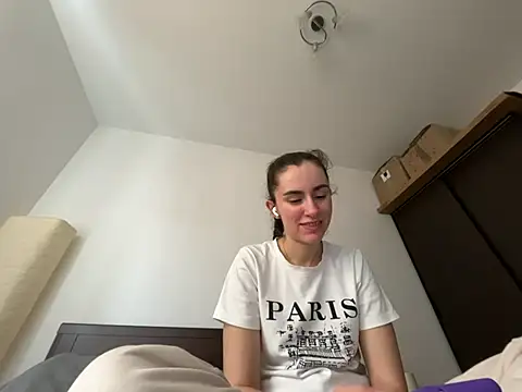 Snapshot of starlight_mo chatting on March 27, 2026, 1:45 pm starlight mo online show from March 27, 2026, 1:45 pm