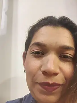 Melisa 14 online show from April 18, 2026, 11:45 am