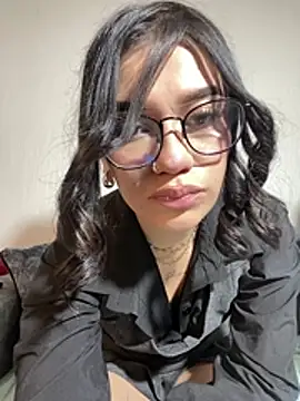 Snapshot of chloe_evans0 chatting on April 12, 2026, 3:43 am chloe evans0 online show from April 12, 2026, 3:43 am
