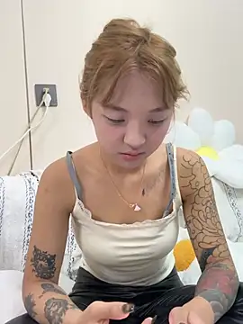 Alano0001 online show from March 19, 2026, 6:24 am