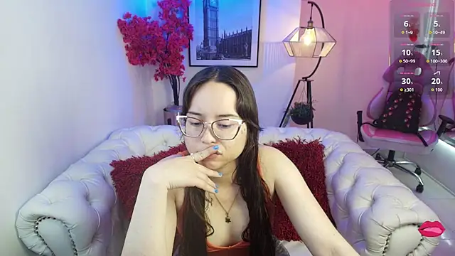 Shady bug online show from April 27, 2026, 7:56 pm
