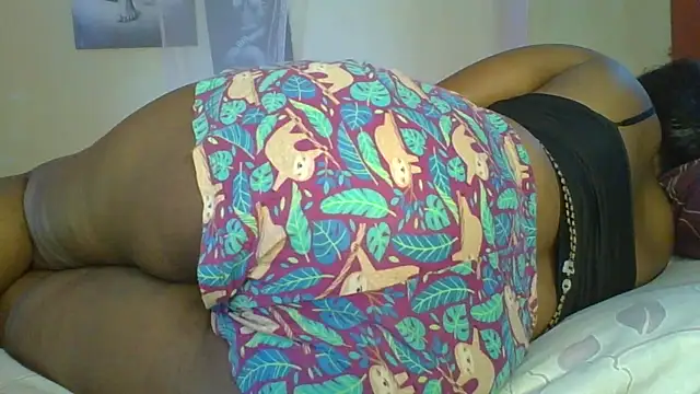 Snapshot of Pookiee- chatting on May 6, 2026, 11:25 am Pookiee- online show from May 6, 2026, 11:25 am