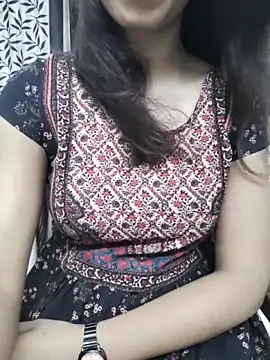 Snapshot of myra77 chatting on May 26, 2026, 5:00 pm myra77 online show from May 26, 2026, 5:00 pm