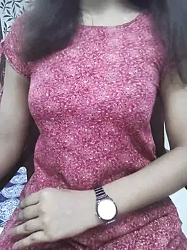 Snapshot of myra77 chatting on May 28, 2026, 7:20 pm myra77 online show from May 28, 2026, 7:20 pm
