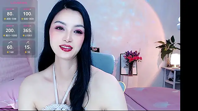 Evelyn-007 online show from April 21, 2026, 11:06 am
