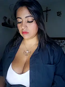 Sarah-917 online show from June 21, 2026, 6:46 pm
