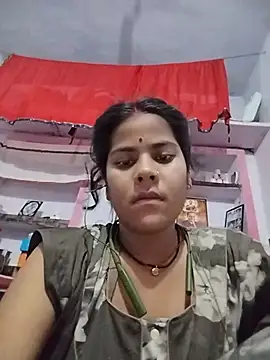 Pallavi cute online show from July 10, 2026, 6:19 pm