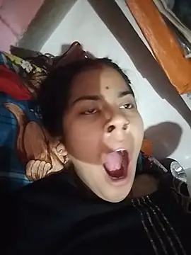 Pallavi cute online show from July 1, 2026, 6:08 pm