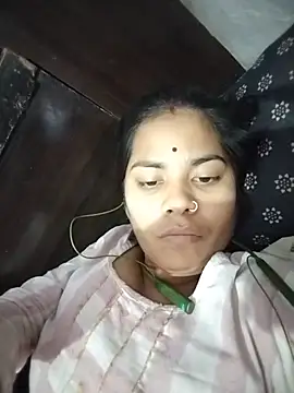 Pallavi cute online show from June 14, 2026, 7:26 pm