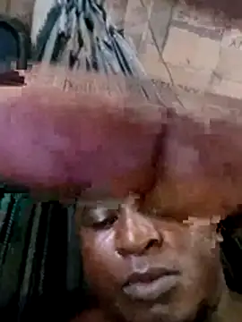 carelpppxx online show from March 18, 2026, 4:41 pm