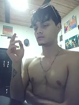 Snapshot of Mobi_bigdick chatting on April 16, 2026, 6:25 am Mobi bigdick online show from April 16, 2026, 6:25 am