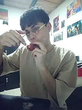 Snapshot of Mobi_bigdick chatting on April 12, 2026, 2:04 am Mobi bigdick online show from April 12, 2026, 2:04 am