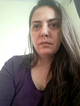 Snapshot of Arya_Malone chatting on April 29, 2026, 7:56 am Arya Malone online show from April 29, 2026, 7:56 am