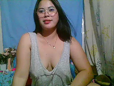 asianflirtt35 online show from May 13, 2026, 6:31 am