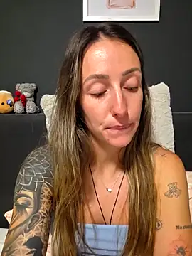 NicoleKaiser online show from May 7, 2026, 6:22 pm