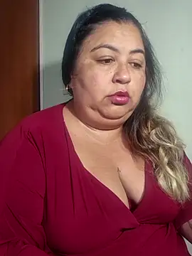 Curvy Dyva online show from March 19, 2026, 12:05 pm