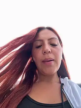 Snapshot of Queen_Scatlett chatting on May 25, 2026, 12:15 pm Queen Scatlett online show from May 25, 2026, 12:15 pm