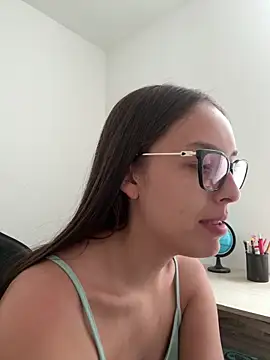 Snapshot of Lauren_Storm chatting on April 29, 2026, 6:14 pm Lauren Storm online show from April 29, 2026, 6:14 pm