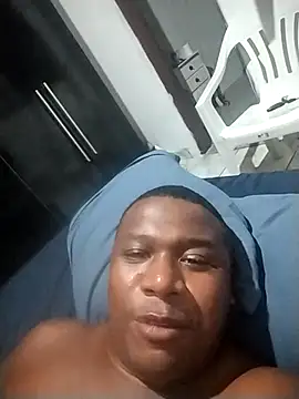 Snapshot of sigilo1027 chatting on April 5, 2026, 1:12 am sigilo1027 online show from April 5, 2026, 1:12 am