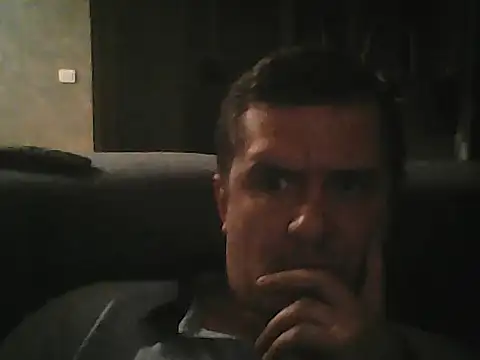 nezinau34 online show from March 25, 2026, 7:13 pm