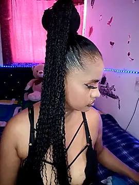 Snapshot of KAYLA_48_ chatting on April 30, 2026, 7:54 pm KAYLA 48 online show from April 30, 2026, 7:54 pm