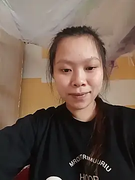 Snapshot of Panda_cutee chatting on June 20, 2026, 8:19 am Panda cutee online show from June 20, 2026, 8:19 am