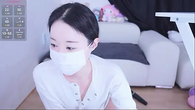 sexyjoy95 online show from April 9, 2026, 10:43 am